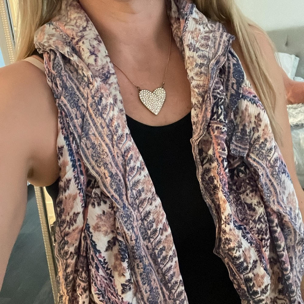 Bundle: 8 scarfs & black headband